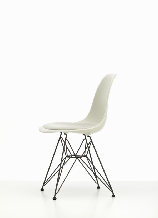 Eames Plastic Side Chair DSR - Ein Klassiker 1