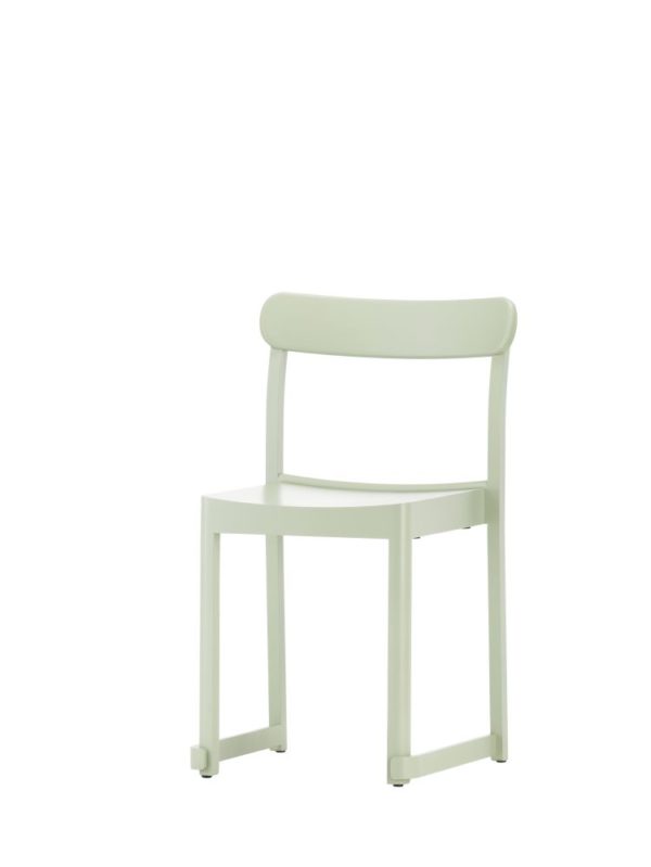 Atelier-Chair-green-lacquered-beech_bord.ch