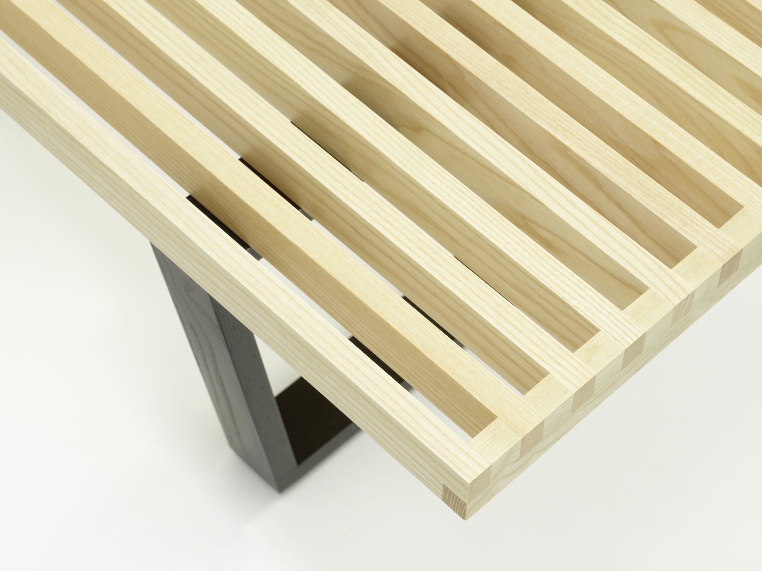 5080250_Nelson Bench natur - Detail_master Vitra Nelson Bench 4