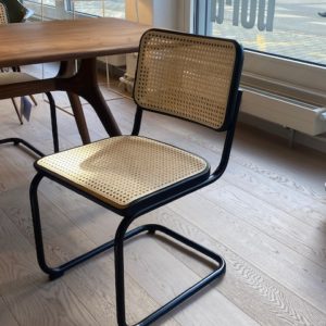 S 32 Freischwinger von Thonet 2 S 32 Freischwinger von Thonet 7